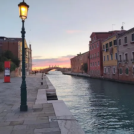 Apartament Veneziacentopercento Zoto *